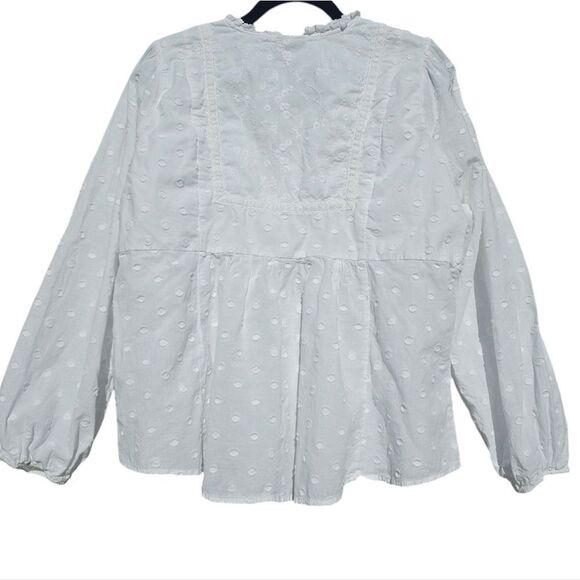 Torrid Clip Dot Mixed Eyelet Yoke Detail Top White - Women's 1X - Picture 3 of 9